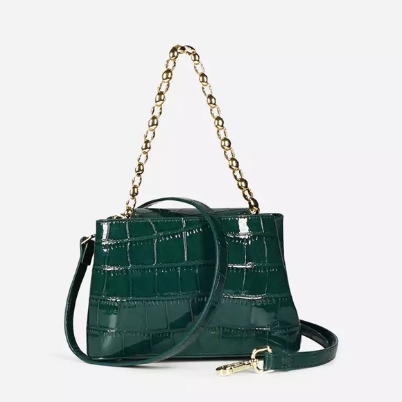 Trending Fall 2019 | Green Leather Gold Chain Bag - Picture 5 of 8
